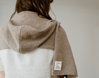 100% Recycled Cashmere Hooded Scarf // Brown