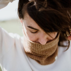 Brown Knitted Neck Warmer / Soft Lambswool Snood image 2