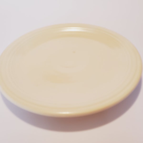 Vintage 6" Ivory Glaze Fiesta Bread & Butter Plate