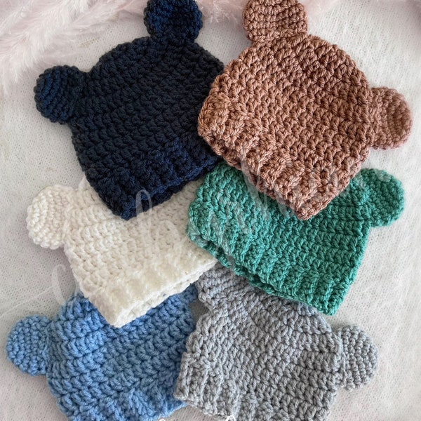 Crochet baby bear hat with ears