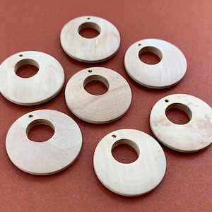 10 Wood Hoop Earring Blanks Small 20mm Geometric Earrings, Unfinished Earrings ,Wood Jewelry, Round Shape beads, DIY Unfinished earring #617