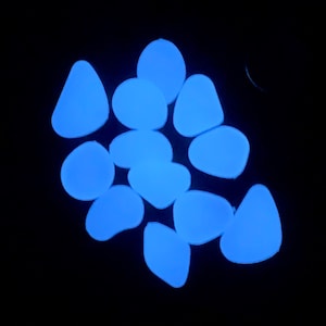 10 Blue Luminous Glow-In-The-Dark Pebbles/Rocks/Stones