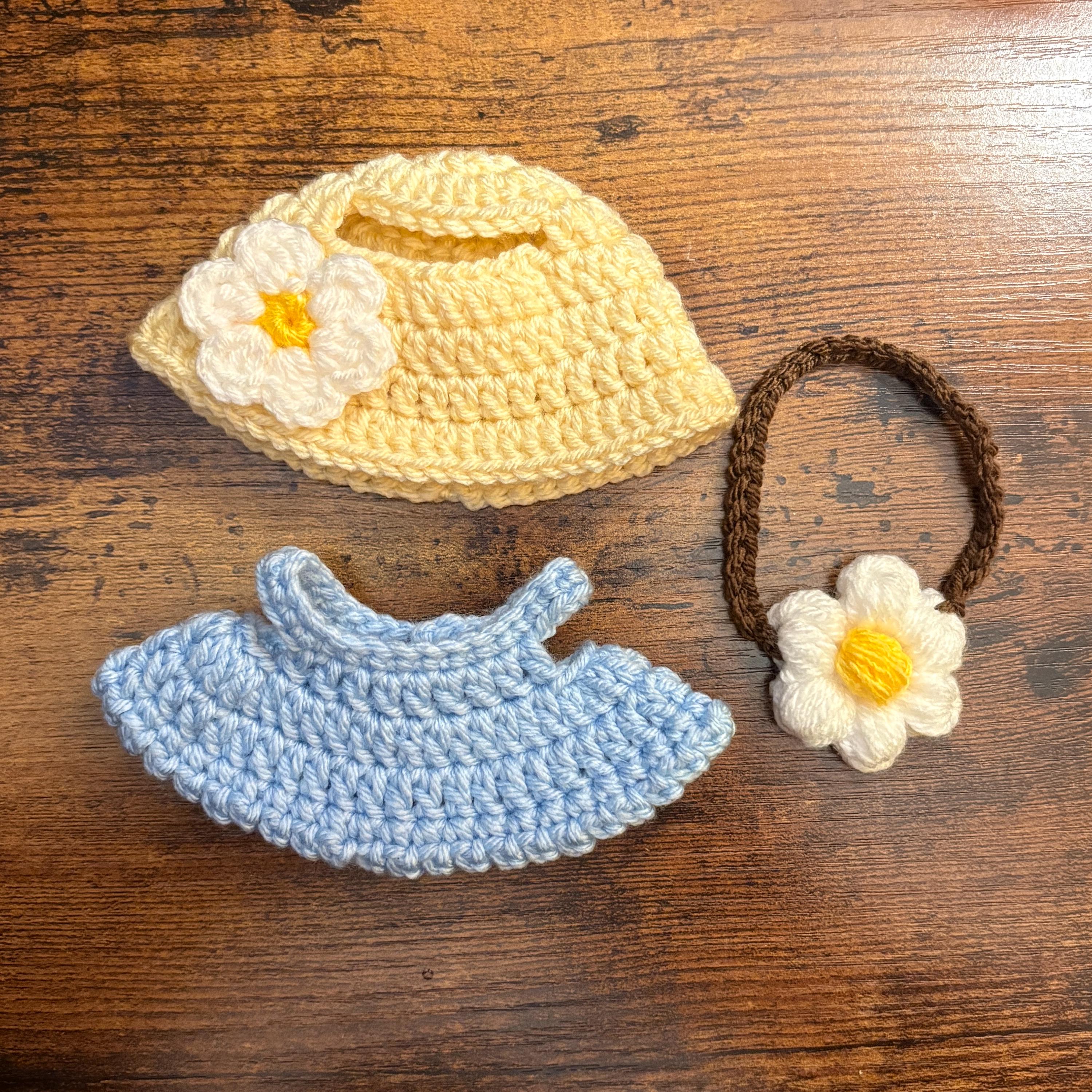 Labub Spring Flower Outfit Crochet Pattern | Labub Clothes PDF ...