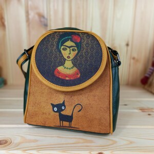 Umhängetasche 100 % Vegan Crossbody Tasche auffallende Schultertasche Clutch Bag praktische Alltagstasche Geschenk Idee
