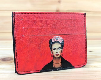 Frauen Kreditkartenetui | Vegan Mini Geldbörse in Rot | Minimalistisches Portemonnaie mit Frida Muster | Feminin Design