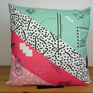 Pillow Cover Contemporary Geometrical Design | 17"x17" Modern Home Decor | Abstract Vibrant  Pattern Cushion Case | Bohemian