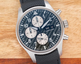 ヴィンテージ IWC シャフハウゼン パイロットウォッチ「AMGエディション」43mm カーボンファイバーダイヤル レザーストラップ IW377903