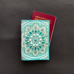 Titular del pasaporte de las mujeres Titular del pasaporte para su caso de pasaporte con mandala Regalo para mamá