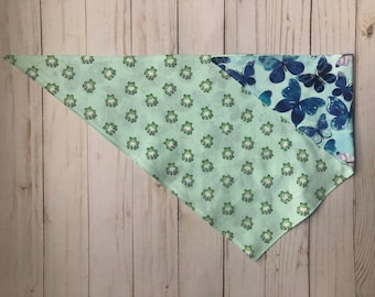Omkeerbare hondenbandana in Froggy-stijl