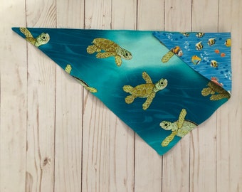 Omkeerbare hondenbandana Sea Turtle en Sea Life