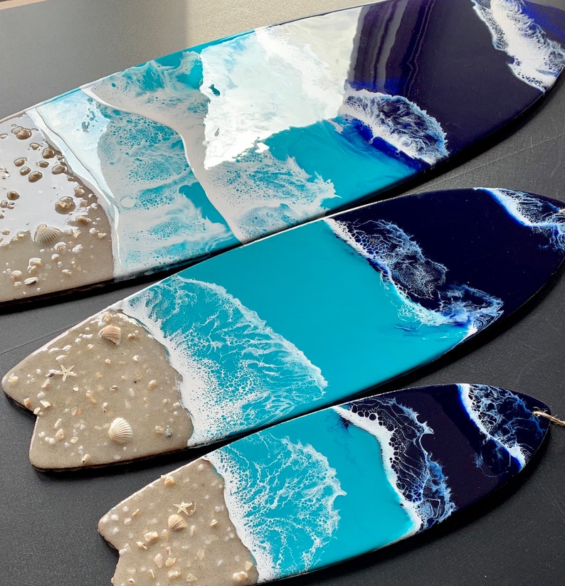 The 9 Best Epoxy Resin Wall Art Reviews: Abstract, 3D, Crystal, Pill, Beach, Ocean, Flower, Wood, Marble, Surfboard 12