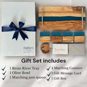 Home Gift, Personalized Newlywed Gift Set with Custom Olive Wood Resin Tray, Charcuterie Board with Handles, Resin Serving Board with Handle