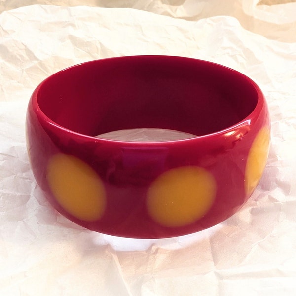 60s MOD Red Lucite Bracelet with 6 Large Golden Round Dot Inclusion, 1 inch Wide Gift for Mother's Day, Retro Jewelry - Includes Gift Box
