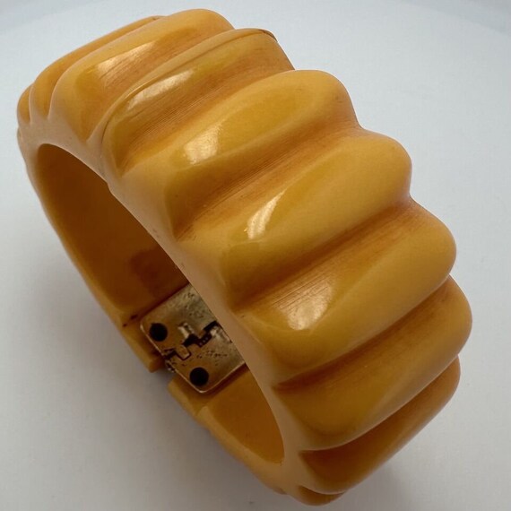 Very Rare Deeply Carved Ribbed Butterscotch Bakel… - image 3