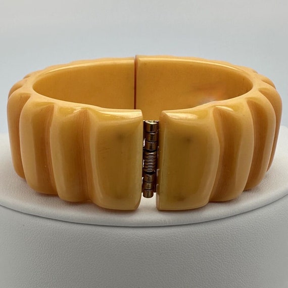 Very Rare Deeply Carved Ribbed Butterscotch Bakel… - image 2