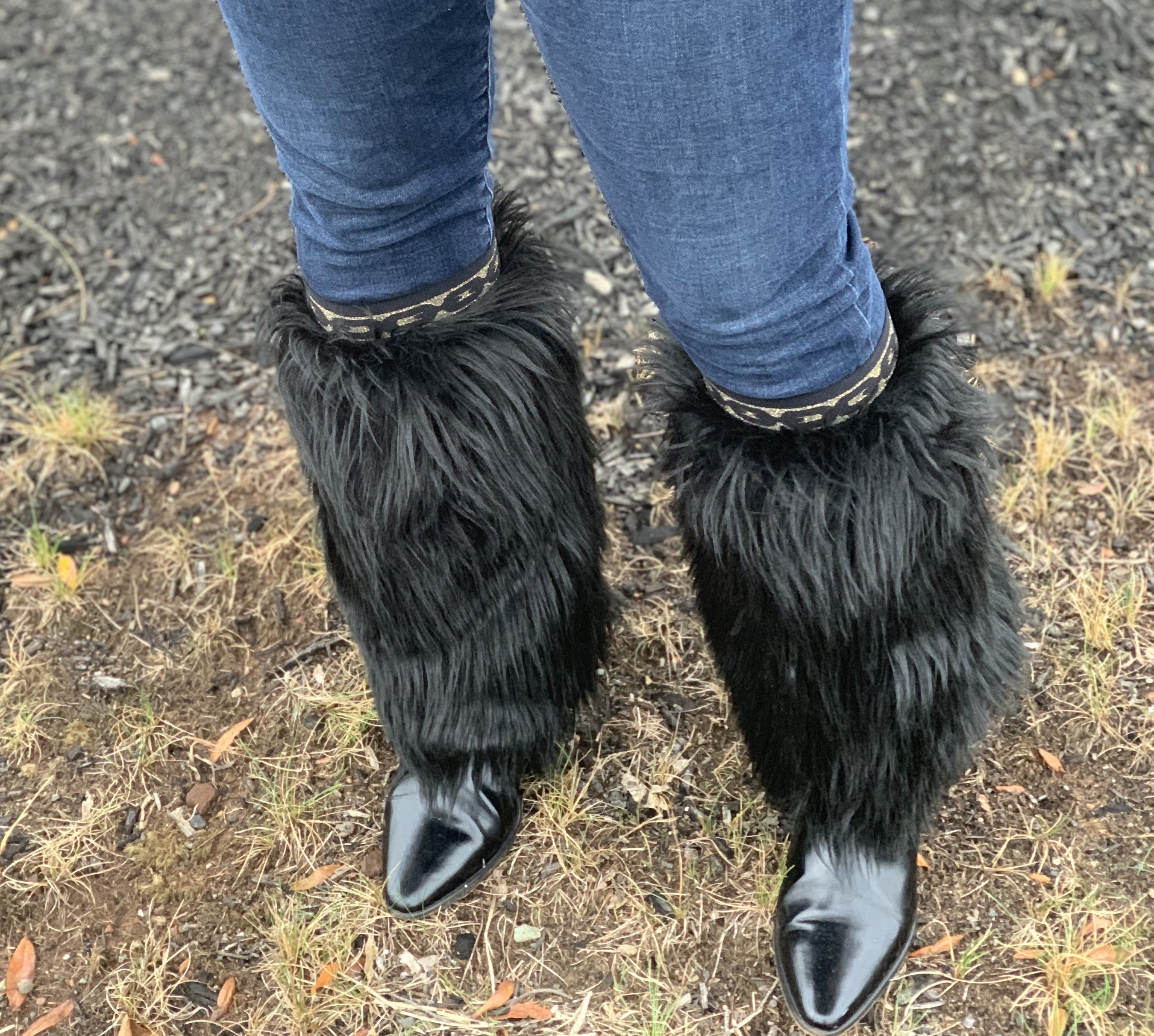 Black Faux Fur Boot Covers: Black and Gold Chain Link Leg  display picture 2