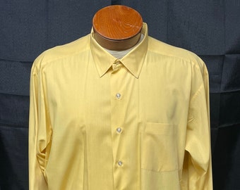 TWO Vintage 1960’s Manhattan Dress Shirts XL 17.5 X 33