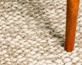 Handwoven Scandinavian Style Chunky Cashew Looped Taupe Wool Rug, Cozy Felted wool Beige Carpet, Customization available