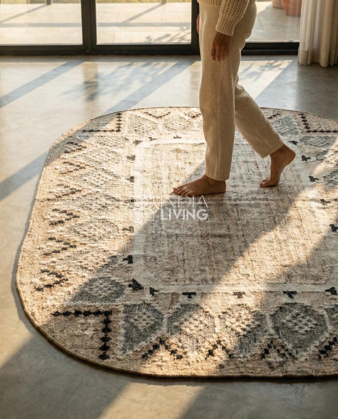 Ivory Beige Bohemian Aztec Oval Rug - Handwoven Recycled Pet Yarn Rug ...