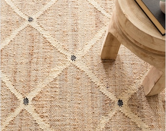 Abstrakter geometrischer Flachgewebe-Teppich aus natürlichem Jute, zeitgenössischer Boho-Dekor-Kelim-Teppich, modernes Dekor-Jute-Teppich, Individualisierung möglich