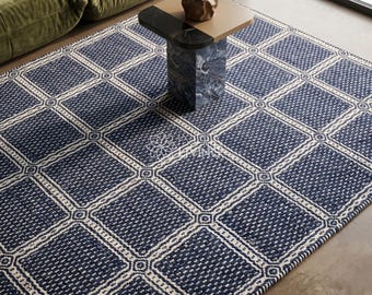 Blauer Geometrischer Flachgewebe Moderner Boho Wollteppich, handgewebt, Anpassung verfügbar