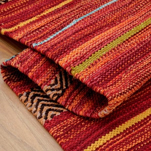 Indian Red Striped Kilim Rug, Vintage Bohemian Room Decoration, Indian Handmade with Moroccan Vibes, Perfect for Christmas Décor
