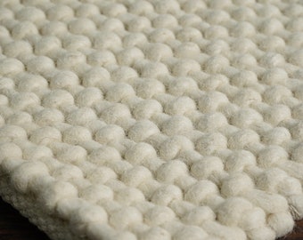 Hand knitted Ivory Wool Area rug, Chunky Basket weave indoor White wool rug, Custom made Room Rug