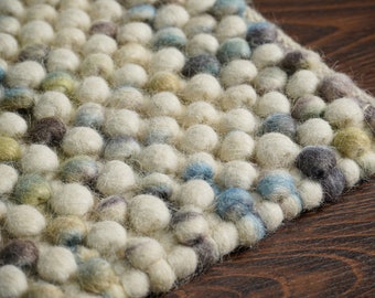 Pastel Coloured Chunky Wool Loop Rug - Personalized and Customizable - Boho Home Decor, Pet-Friendly, Funky Kids Room Rug, Nursery rug