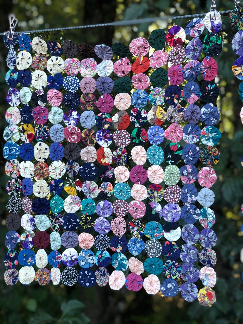 Vintage Yoyo Quilt Piece Yoyo Quilt Piece Primitive Quilt Etsy