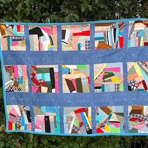 Vintage Polyester Crazy Quilt, Handmade Crazy Quilt, Funky Crazy Quilt, Hand Tied Crazy Quilt, Soft Crazy Quilt, Patchwork Quilt, Throw