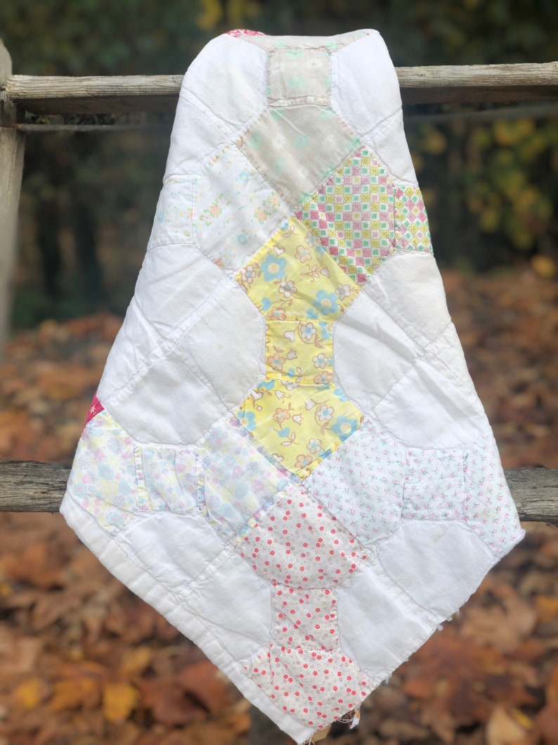 Vintage Bow Tie Quilt Piece Patchwork Quilt Piece Cutter Etsy