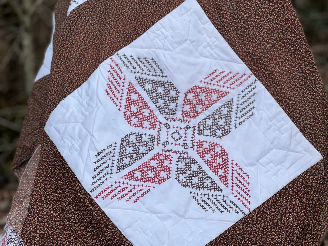 Vintage Barn Star Quit Top, Cross Stitch Quilt Top, Unfinished Quilt