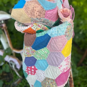 Lovely Vintage Pink with Printed Fabric,  Shabby Chic Hexagon Patchwork Cutter Quilt Piece