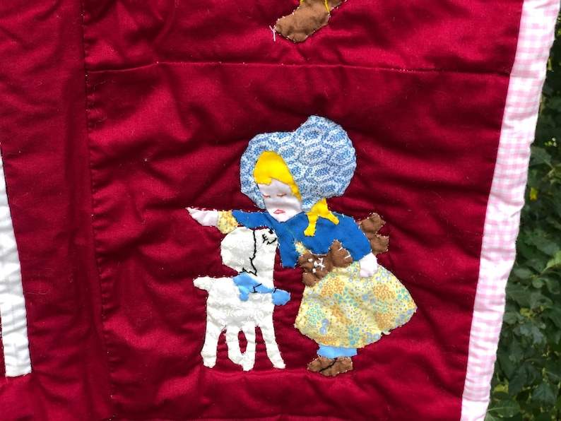 Small Nursery Rhyme Quilt Baby Quilt Vintage Quilt Handmade Etsy