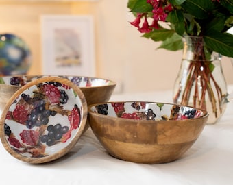 Blackberries Galore Mango Wood Bowl 15cm x 15cm