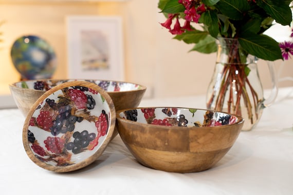 Blackberries Galore Mango Wood Bowl 15cm x 15cm