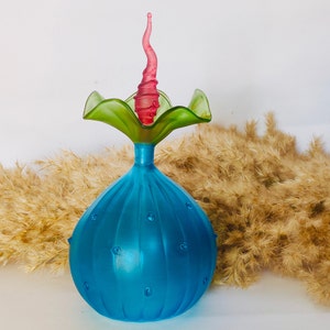 Mini Vase for flowers  , Art Deco , Hand blown Glassware , Blown glass vases , gifts , colored glass vases , vase for flowers