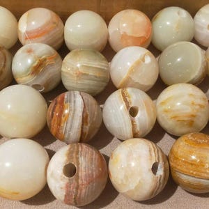 Handmade Onyx and Frosted Glass wall sconce - Brass Finish Light Fixture - Artisan Wall Lighting image 9