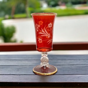 Engraved blown glass cup  - hand painted glass - vintage style glass -  blown glass cup for kitchen décor in 14 K Gold