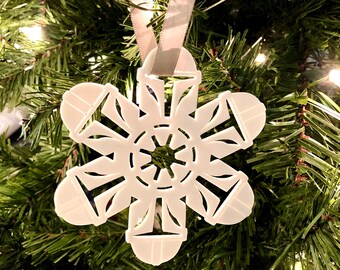 Mandalorian Snowflake Christmas Tree Ornament