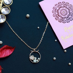 Rakhi-cadeau voor zus, handgemaakte wenskaart, rakhi-retourcadeau, rakhi-mand, rakhi-groeten voor zus, hangers, cadeauset voor zus