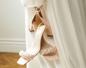 Pinky Wedding Sandals with Mid Block Heels and Ankle Strap, Wedding Shoes with Open Peep Toe, Bridal Shoes Embellished with Pink Beads