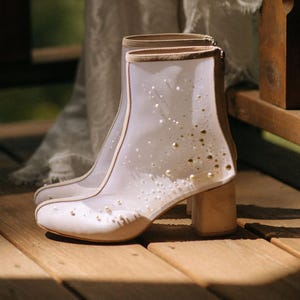 Ivory Wedding Boots with Block Heels and Pearl Embroidery on Tulle, Almond Toe Wedding Shoes Pearls Embellished, Bridal Booties Mid Heel