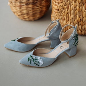 Blue Traditional Trachten Bridal Sandals with Handmade Embroidery and Low Block Heel, Wedding Shoes with V-Cut Vamp and Ankle Strap