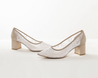 Ivory Wedding Shoes with Low Block Heel and Floral Embroidery, Bridal Pumps with Kitten Heel, Embroidered Wedding Pumps with Pointy Toe