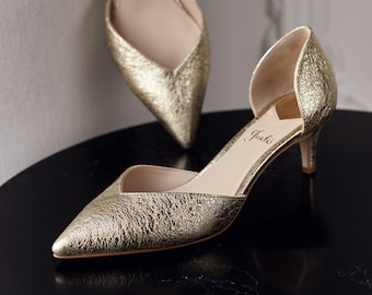 Elegant Golden Wedding Pumps with Mid Kitten Heel and Closed Pointy Toe, Bridal Shoes Low Heels, Gold Evening Shoes, Prom D'Orsay Shoes