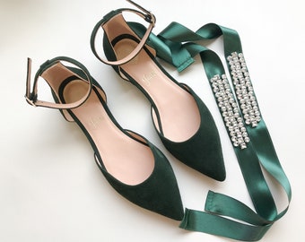 Emerald Green Wedding Flats, Bridal Sandals from Natural Suede with Pointy Toe, Emerald Green Bridal Flat Shoes with Crystal Ankle Strap