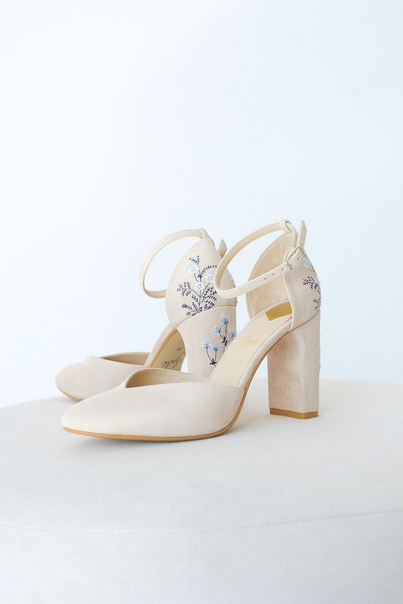 Ivory Bridal Sandals with Handmade Embroidery, Wedding Shoes with V-Notched Vamp, Almond Toe and Ankle Strap, Bridal Shoes with Block Heel