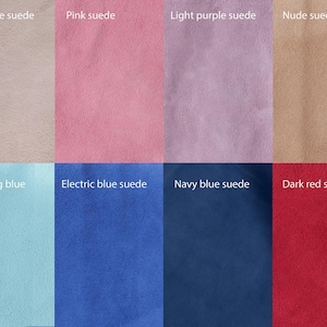 K&ouml;nnte beinhalten: Ein Raster aus sechzehn Wildleder-Stoffmustern in verschiedenen Farben, beschriftet mit Texten wie off-white, ivory, pinky white, pink, light purple, nude, cappuccino, black, latte mint, duck egg blue, something blue, electric blue, navy, dark red, Martucci und emerald green.