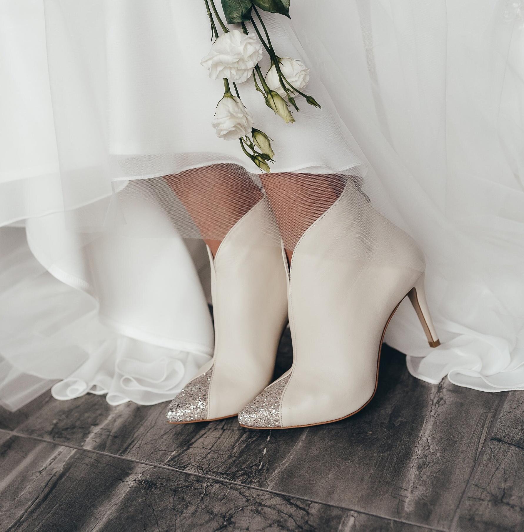 Ivory Wedding Boots With Mid Pointy Heel and Silver Glitter